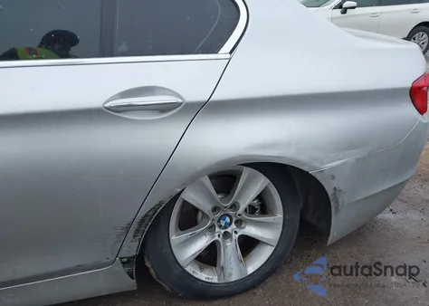 2013 BMW 528I xDrive z USA, uszkodzony, nr VIN WBAXH5C56DD114561